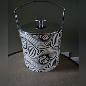 Ice Bucket Insulated, Black & White With Silver Hardware, Barware, 70s Vibe